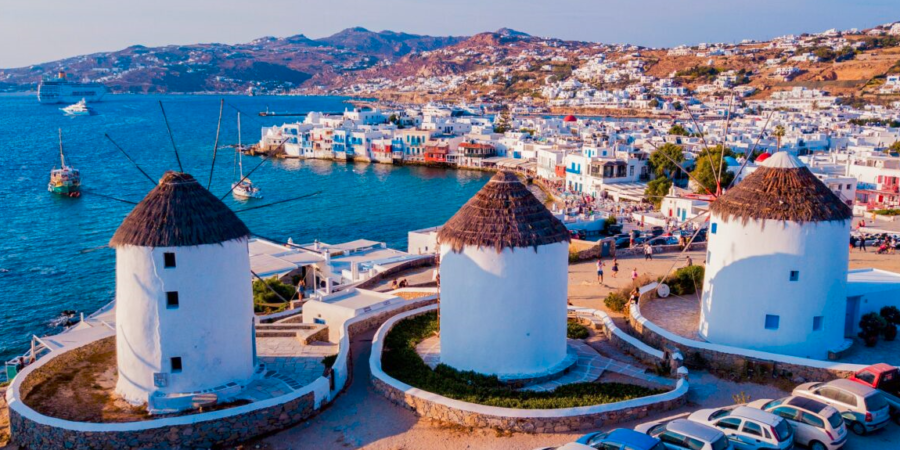 Πτώση στις αφίξεις τουριστών στη Μύκονο