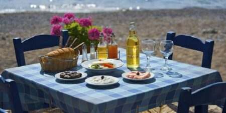 ΣΕΛΠΕ: Κερδίζουν έδαφος οι οικονομικοί τύποι διακοπών