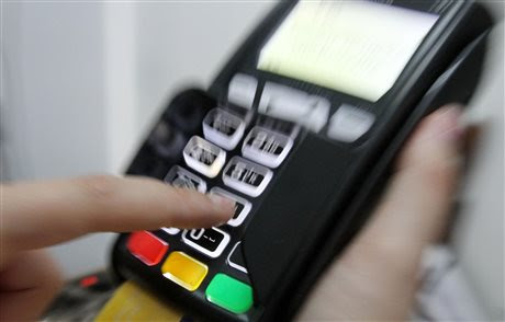 Μέχρι το τέλος Ιουνίου η σύνδεση των ταμειακών μηχανών με τα POS