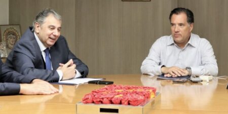 Πρόταγμα ο ανθρώπινος παράγοντας και η εργασιακή ειρήνη στη συνάντηση του Υπουργού Εργασίας με το Ε.Β.Ε.Π.