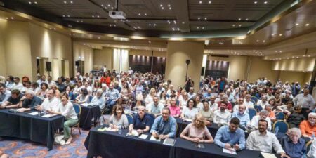 ΣΥΡΙΖΑ: Πέρασε με ευρεία πλειοψηφία η πρόταση για εκλογή Προέδρου στις 10 και 16 Σεπτεμβρίου