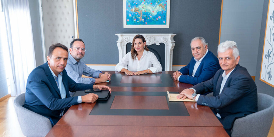 Γ. Χατζηθεοδοσίου στην συνάντηση εργασίας με την Όλγα Κεφαλογιάννη: Η αύξηση των τουριστών μπορεί να συμβάλει στην ανάπτυξη της επιχειρηματικότητας