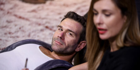 Θέλω να σου κρατάω το χέρι