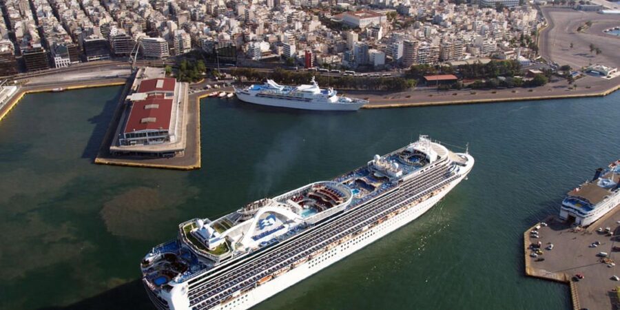 Λιμάνι Πειραιά: Στοιχεία κρουαζιέρας – κίνηση επιβατών – εμπορευματοκιβώτια