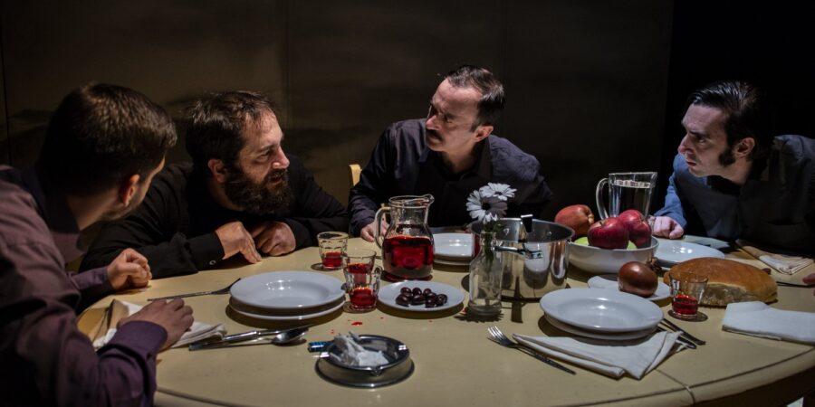 «…καλά, εσύ σκοτώθηκες νωρίς»