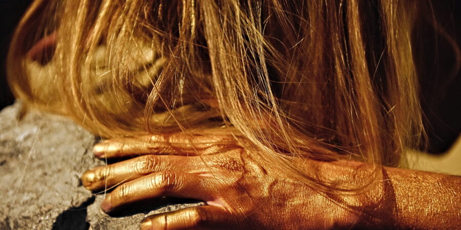 NATURA MORTA (a dance less)