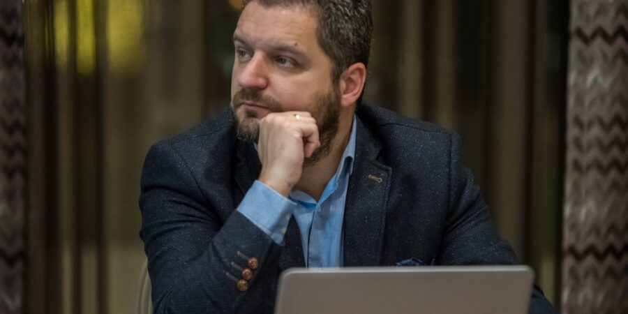 Η ενεργειακή μετάβαση αποτελεί θέμα προτεραιότητας σε παγκόσμιο επίπεδο