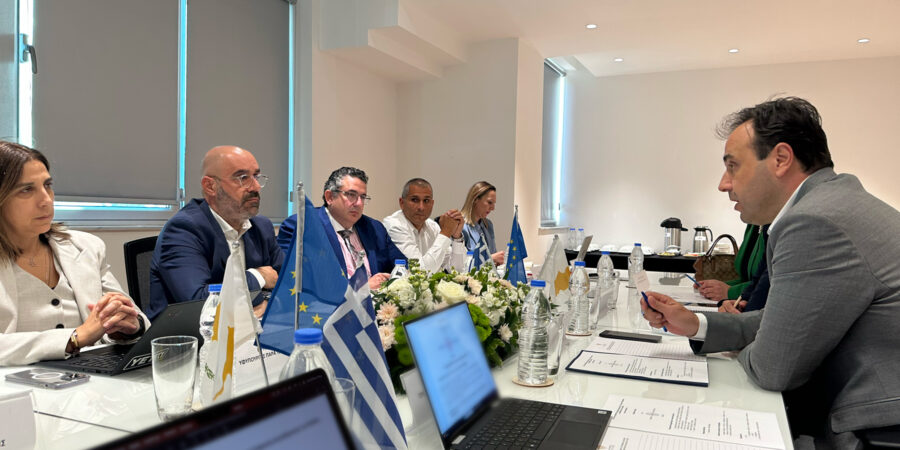 Ενισχύουν τη συνεργασία τους Ελλάδα και Κύπρος σε θέματα ψηφιακής διακυβέρνησης