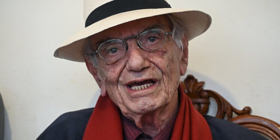 Έφυγε από την ζωή σε ηλικία 89 ετών ο σημαντικός Έλληνας συγγραφέας Βασίλης Βασιλικός