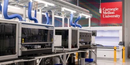 «Coscientist», ο συνεργάτης τεχνητής νοημοσύνης που εκτελεί πειράματα