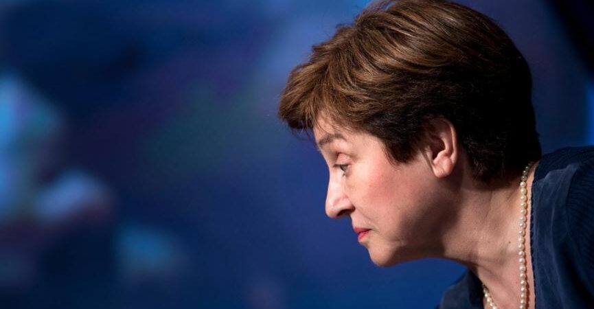 Η επικεφαλής του ΔΝΤ υποστηρίζει την τιμολόγηση του άνθρακα ως «γραφή στον τοίχο» για το πετρέλαιο και το φυσικό αέριο