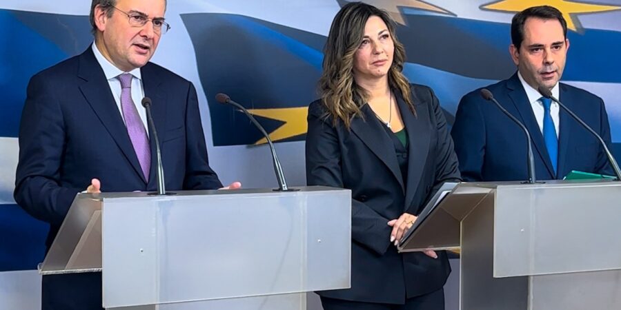 Αύξηση του επιδόματος γέννησης κατά 400 έως 1.500 ευρώ αναδρομικά από 1/1/2023