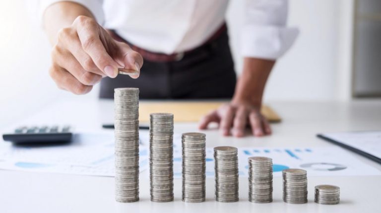 Επίτευξη των στόχων που τέθηκαν στις δημόσιες επενδύσεις το 2023