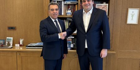 Συνάντηση του Μάνου Κόνσολα με τον Υπουργό Παιδείας κ. Πιερρακάκη