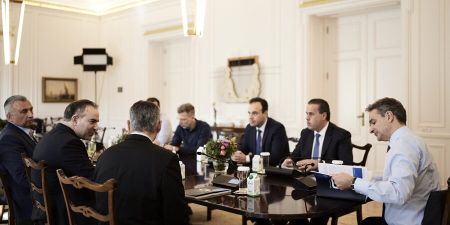 «Generative AI Greece 2030: Τα ενδεχόμενα μέλλοντα της Παραγωγικής Τεχνητής Νοημοσύνης στην Ελλάδα»