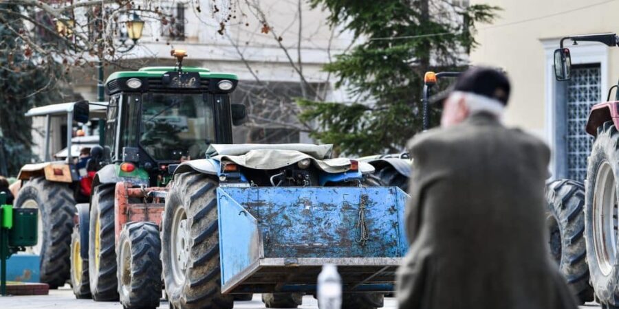 Σήμερα αποφασίζουν οι αγρότες στις συνελεύσεις τους στα μπλόκα