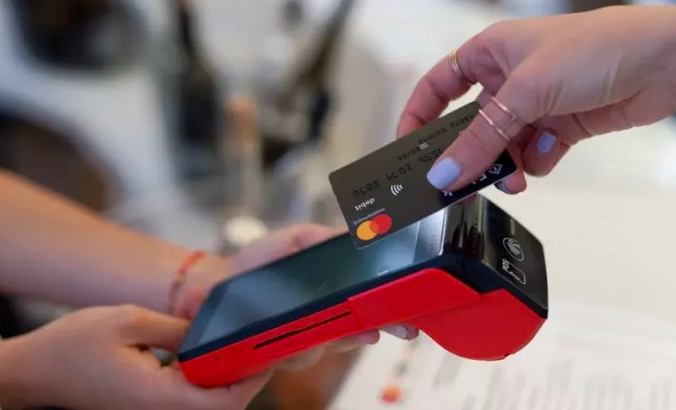 Αυστηρότερα πρόστιμα για τους παρόχους POS, ταμειακών και υπερήμερες επιχειρήσεις