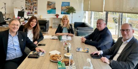 Συνάντηση της Έλενας Ράπτη με την ηγεσία του Πανεπιστημίου Δυτικής Αττικής
