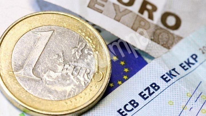 Στις αγορές για 400 εκατ. ευρώ βγαίνει σήμερα το Ελληνικό Δημόσιο