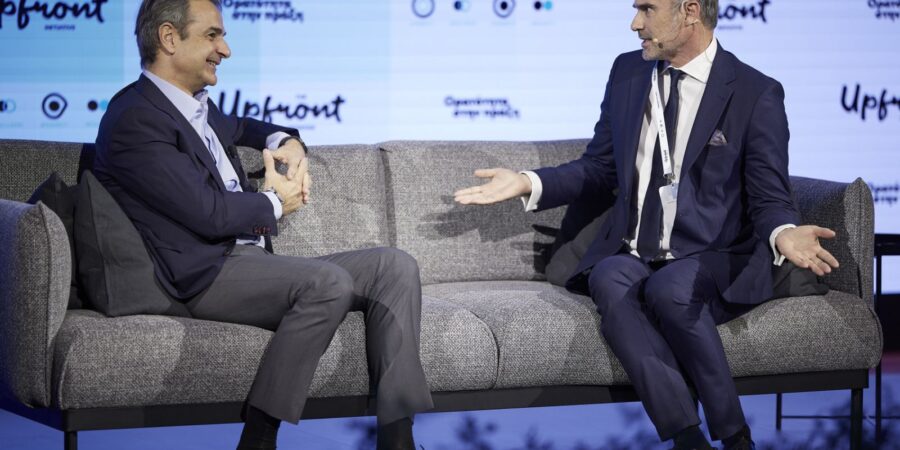 Μητσοτάκης στον Καπουτζίδη: «Η πολιτεία πρέπει να νομοθετεί για όλους»