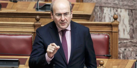 Κ. Χατζηδάκης: Εύρωστο τραπεζικό σύστημα και ανταγωνισμός ωφελούν νοικοκυριά, επιχειρήσεις και Δημόσιο