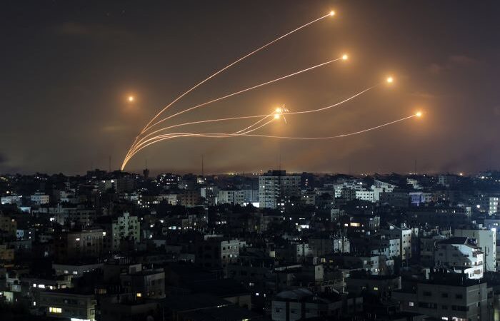 Το Ισραήλ λέει ότι καταρρίφθηκαν 300 ιρανικά μη επανδρωμένα αεροσκάφη και πύραυλοι