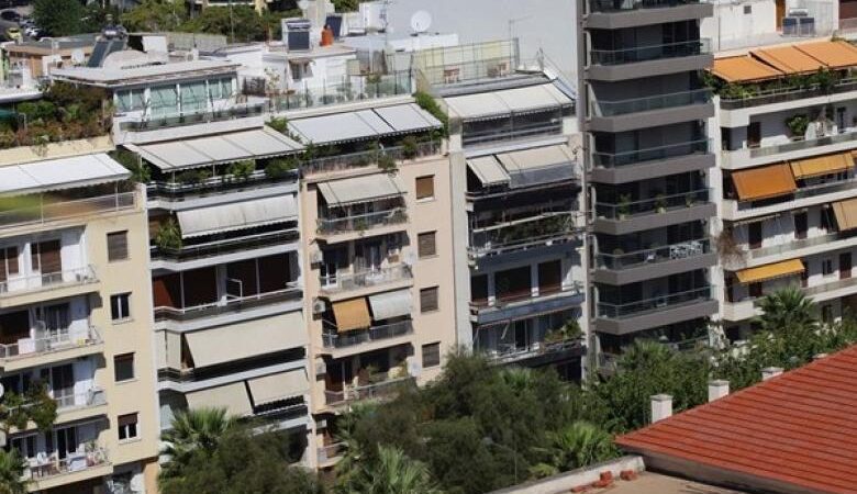 Τι αλλάζει στις αντικειμενικές τιμές σε 12 δήμους