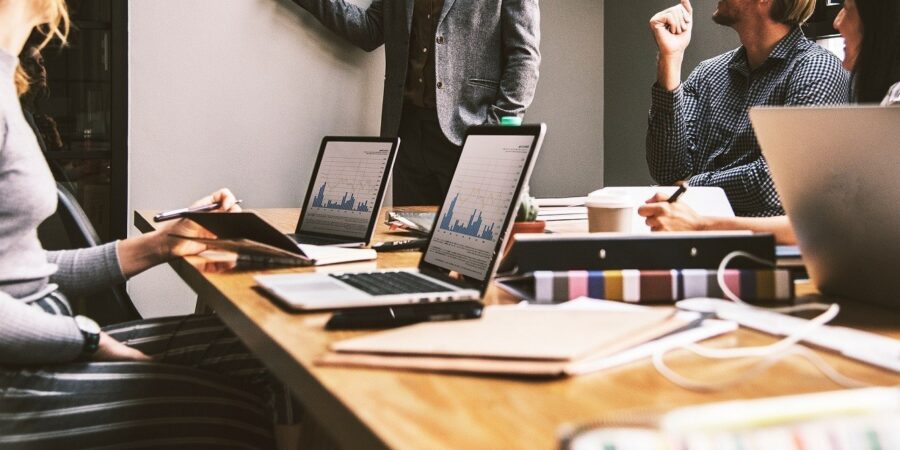 Burnout: Νέα μελέτη από την IWG αποκαλύπτει ότι η υβριδική εργασία μειώνει σημαντικά τα συμπτώματα επαγγελματικής εξουθένωσης στους εργαζόμενους