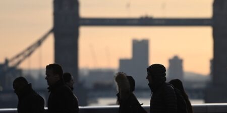 Μ. Βρετανία: «Αλλαγή» και στην οικονομία θέλουν οι Εργατικοί