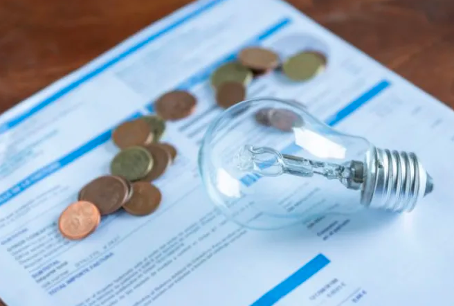 Οι τιμές ρεύματος Σεπτεμβρίου από όλους τους προμηθευτές
