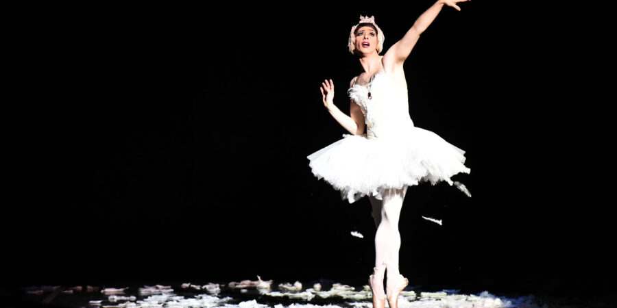 Les Ballets Trockadero De Monte Carlo