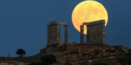 METLEN ENERGY & METALS | ΥΠΟΥΡΓΕΙΟ ΠΟΛΙΤΙΣΜΟΥ: Φωταγώγηση του Ναού του Ποσειδώνα στο Σούνιο