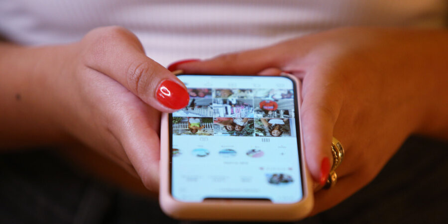 Το Instagram με «ενσωματωμένη προστασία» για τους εφήβους