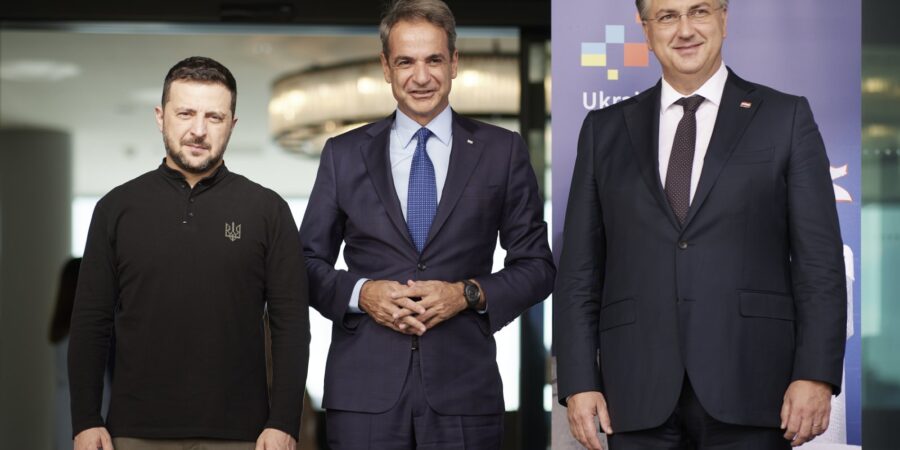 Σύνοδος Κορυφής Ουκρανίας – NA Ευρώπης: «Οι υποψήφιες χώρες να τηρήσουν τις ευρωπαϊκές αξίες», τόνισε ο Κυρ. Μητσοτάκης