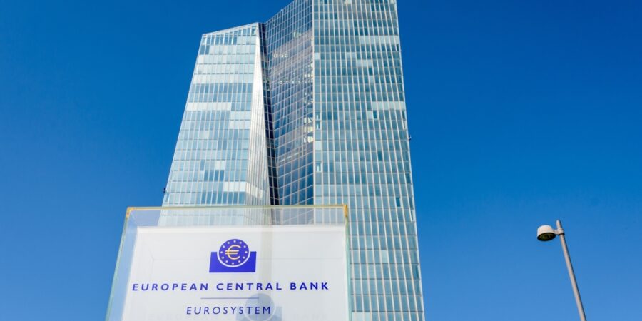 Νέα μείωση των επιτοκίων από την ΕΚΤ προεξοφλούν τα ομόλογα