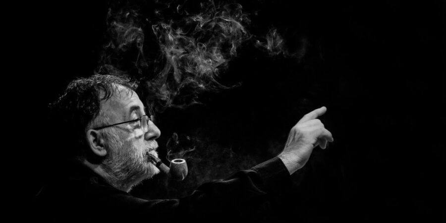 Αφιέρωμα στον Θάνο Μικρούτσικο: «Άφησέ με να’ ρθω μαζί σου»