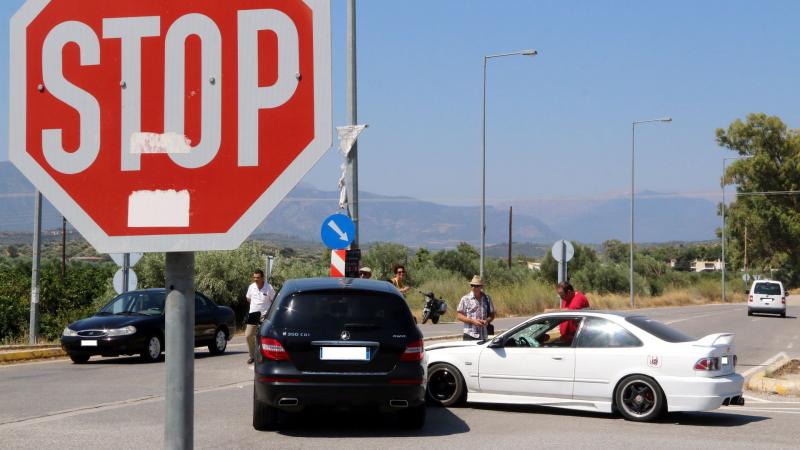 Σε δημόσια διαβούλευση το νέο κυρωτικό πλαίσιο του Κώδικα Οδικής Κυκλοφορίας