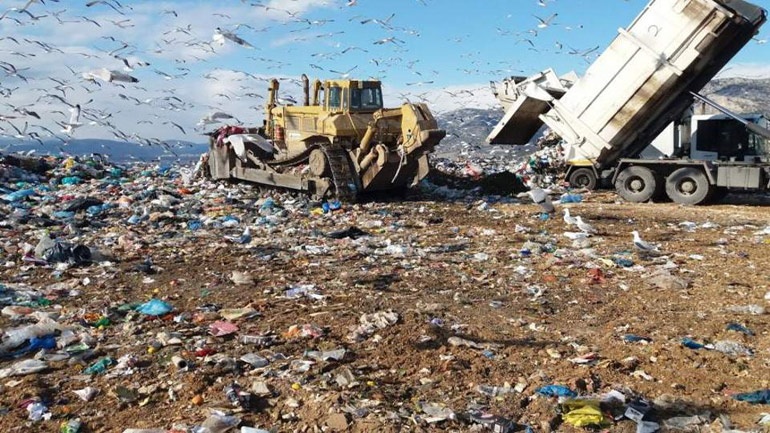 Το τέλος ταφής γίνεται ανταποδοτικό προς την αυτοδιοίκηση για την επιτάχυνση των έργων ανακύκλωσης