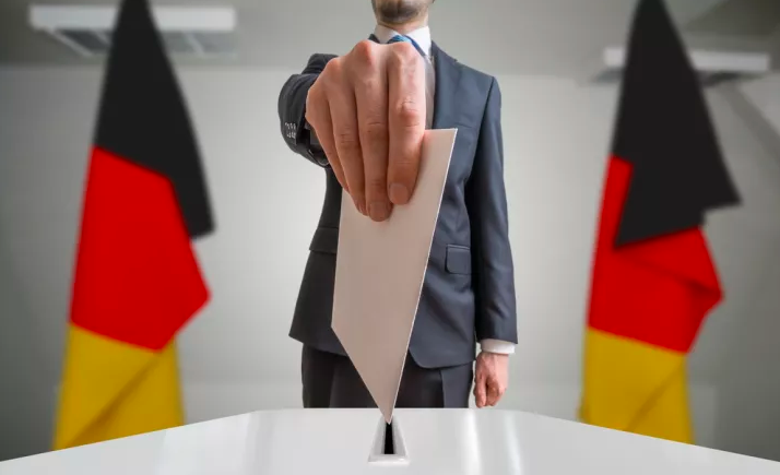 Γερμανία: Η καθαρή νίκη των Χριστιανοδημοκρατών και τα δύο σενάρια σχηματισμού κυβέρνησης