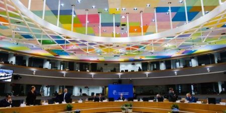 Σύνοδος Κορυφής: Συμφωνία στο σχέδιο για την αμυντική θωράκιση της Ουκρανίας χωρίς την Ουγγαρία