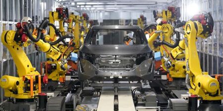 ΕΕ: Αντίδραση στους δασμούς Τραμπ στην αυτοκινητοβιομηχανία