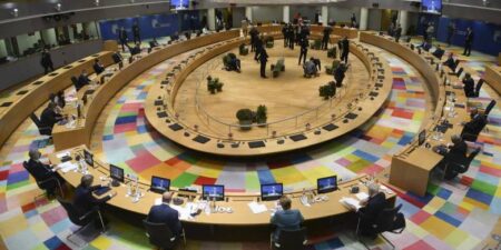 Έκτακτη Σύνοδος Κορυφής: H ατζέντα, τα αγκάθια της συζήτησης και η παρουσία Ζελένσκι