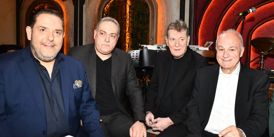 «Τα πήρες όλα κι έφυγες – Η ζωή του Στράτου Διονυσίου»