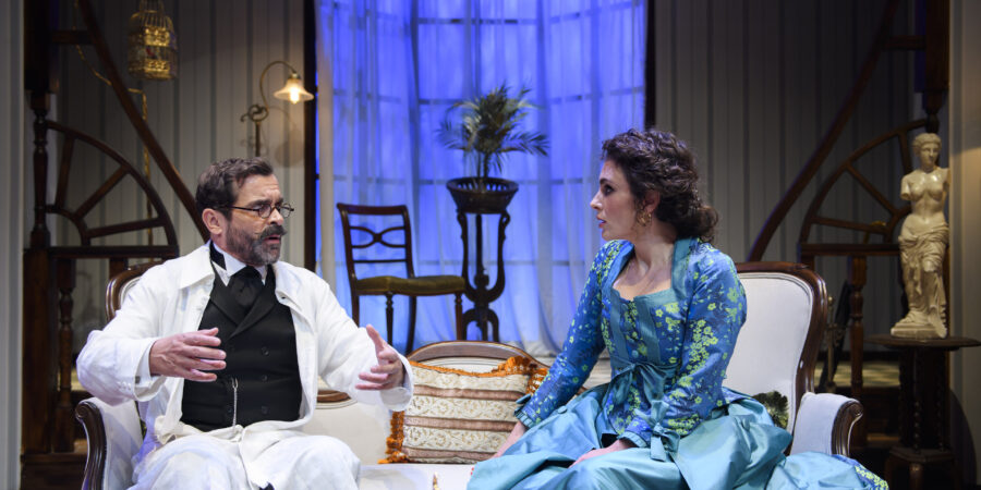 «ΣΤΟ ΔΙΠΛΑΝΟ ΔΩΜΑΤΙΟ ή ΤΟ ΕΡΓΟ ΤΟΥ ΔΟΝΗΤΗ»