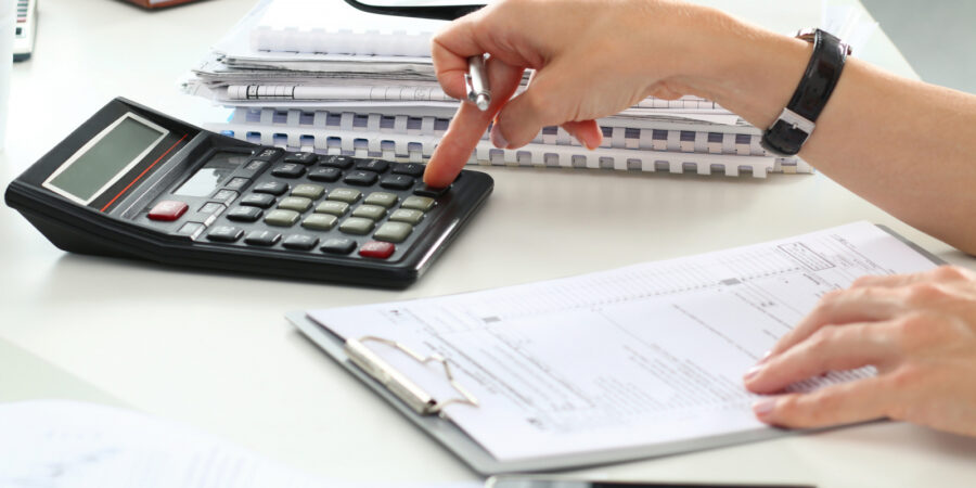 ΑΑΔΕ: Στις 25/4/2025 η αυτόματη υποβολή των προεκκαθαρισμένων δηλώσεων φορολογίας εισοδήματος