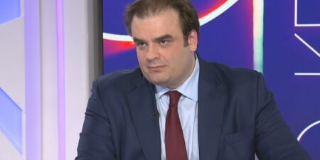 Κυρ. Πιερρακάκης: Το Δημόσιο παραιτείται από τις εφέσεις για τις αποζημιώσεις συγγενών θυμάτων σε Μάνδρα και Μάτι