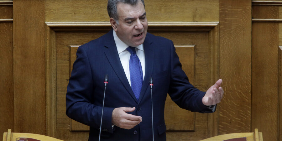 Τρεις προτάσεις του Μάνου Κόνσολα για να μην επιβαρυνθούν οι πολίτες με την αύξηση των ακτοπλοϊκών εισιτηρίων»