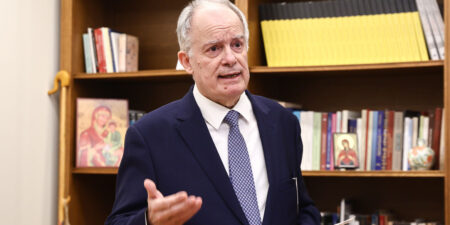 Συγχαρητήρια επιστολή ΠτΔ προς τον νέο Αρχιεπίσκοπο Αλβανίας