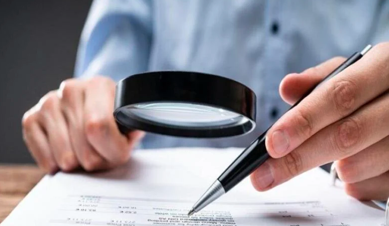 Αναστέλλονται οι ποινικές διώξεις για πολίτες με ρυθμισμένες οφειλές προς το Δημόσιο