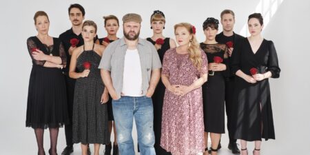 «Τριαντάφυλλο στο στήθος»